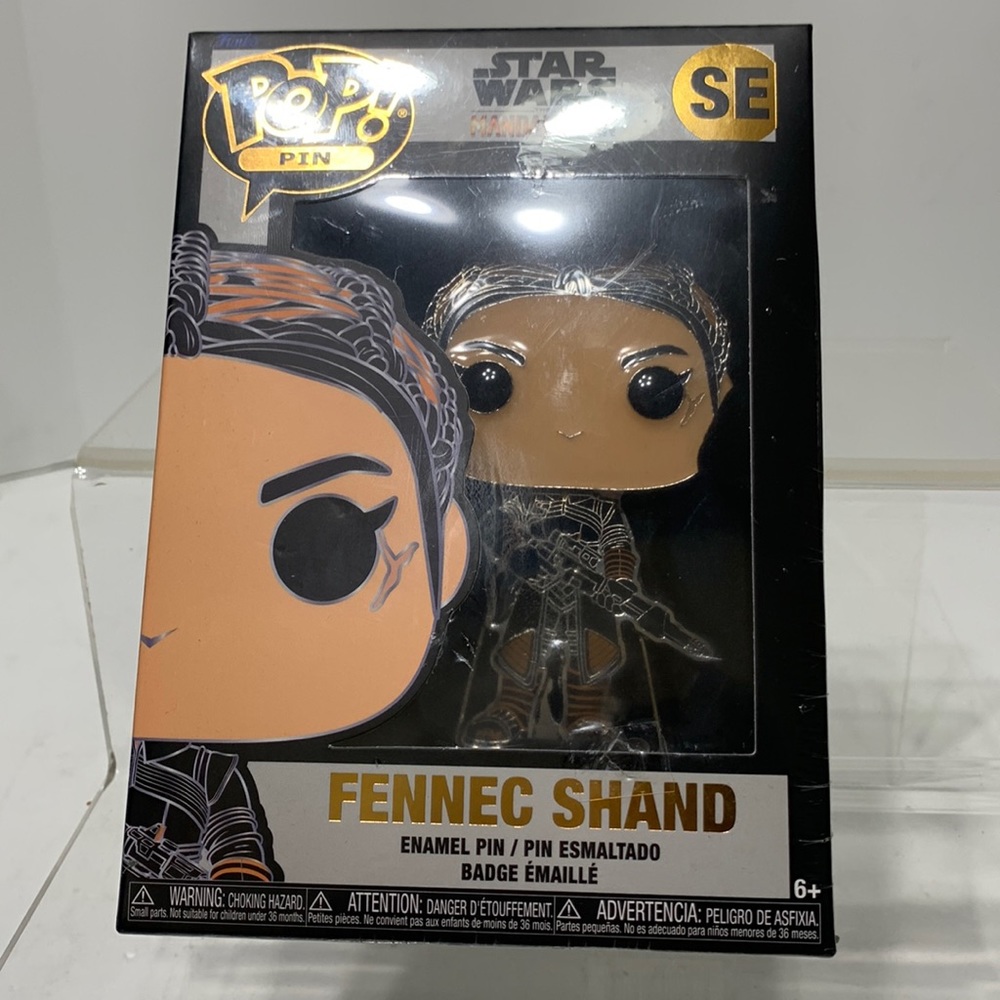 FUNKO Fennec Shand Star Wars enamel pin NEW plastic rip